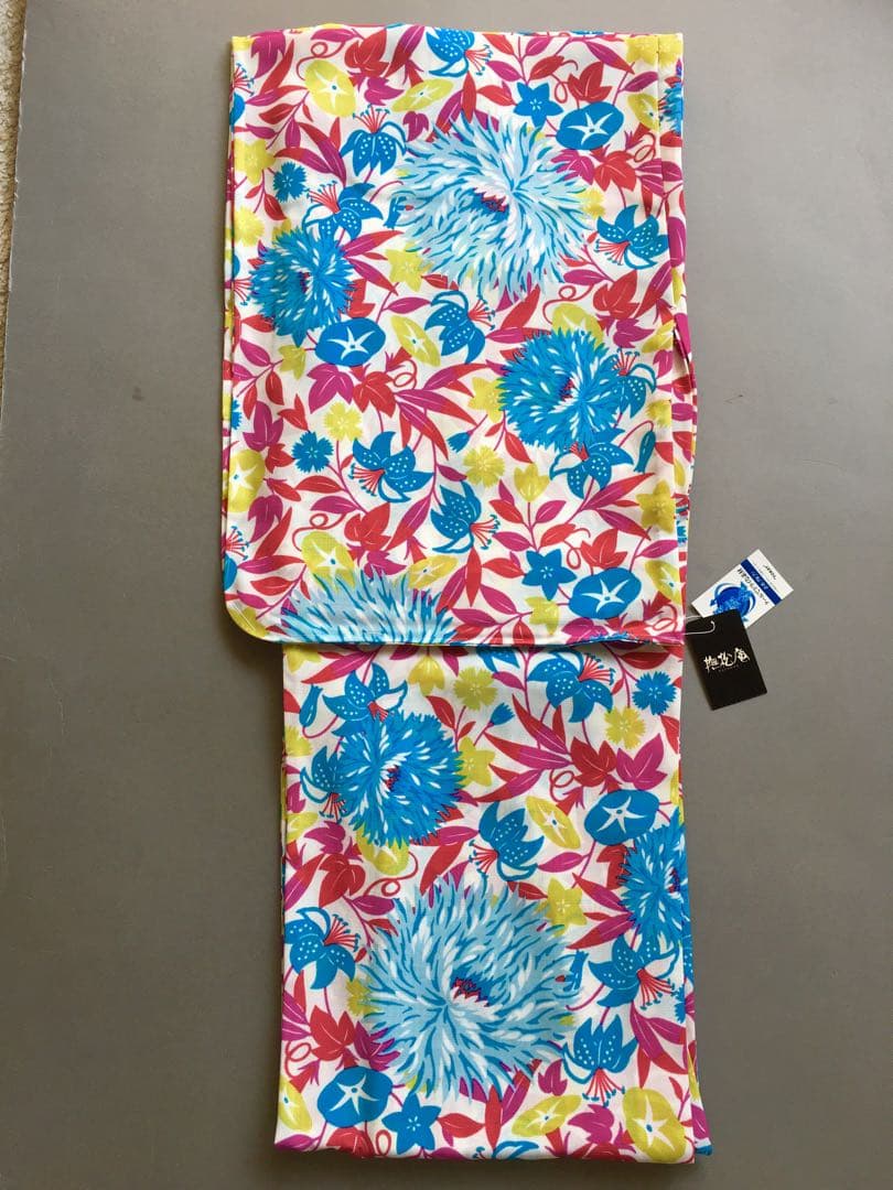 お値下げ 撫松庵 新品タグ付き 可愛い 花柄 浴衣 セオアルファ