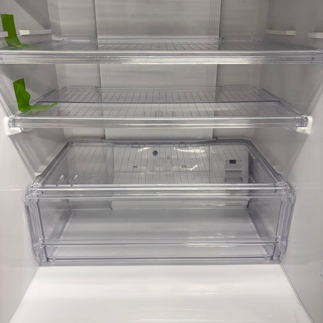 658 大型冷蔵庫　格安　6ヶ月保証　300L〜400L ファミリー向　大人気