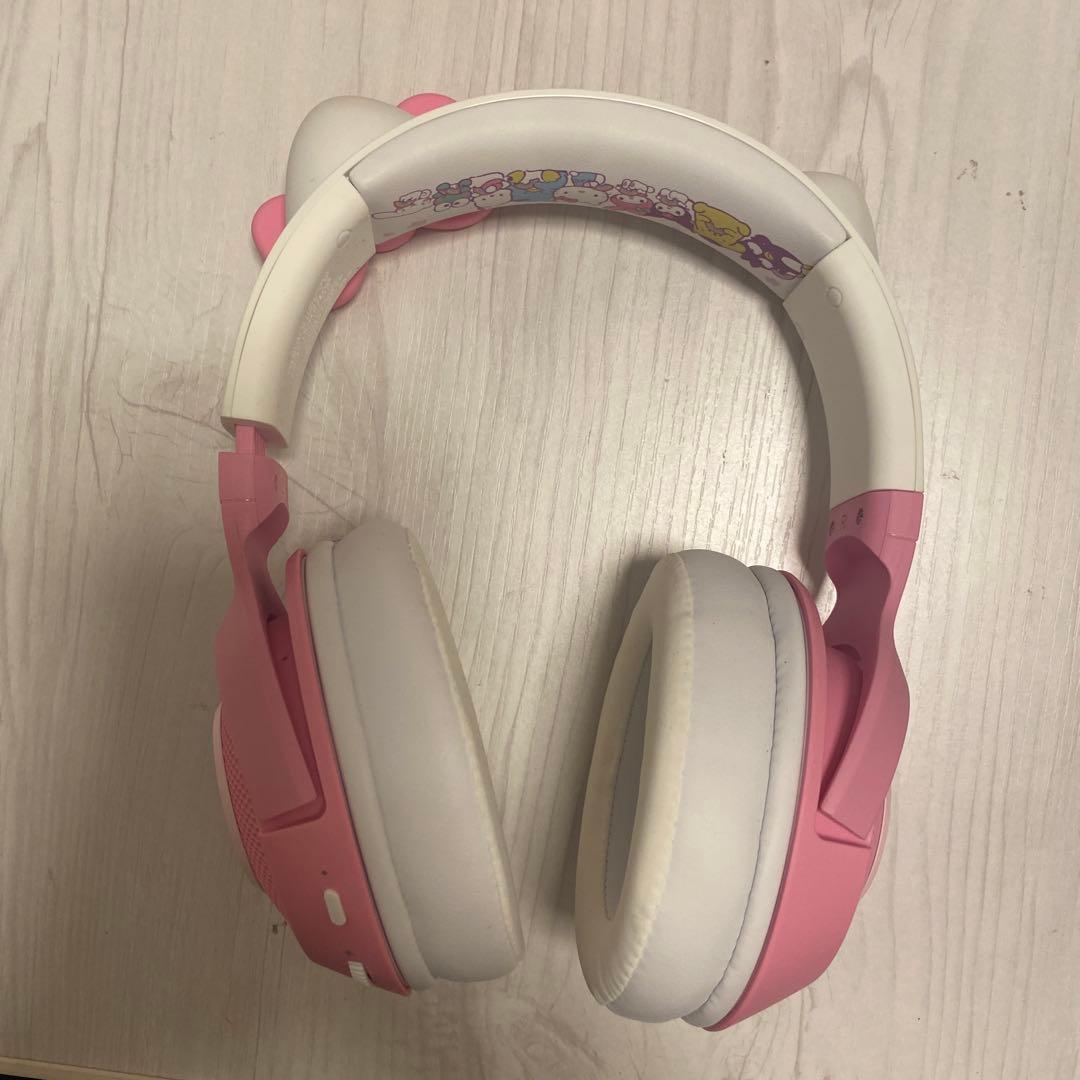 Razer Hello Kitty and Friends ワイヤレスヘッドホン
