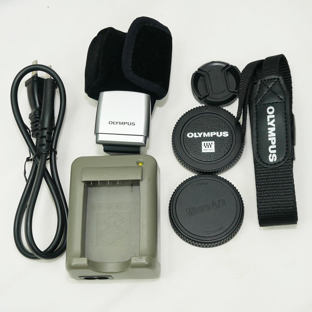 OLYMPUS PEN Lite E-PL７ + 標準レンズセット