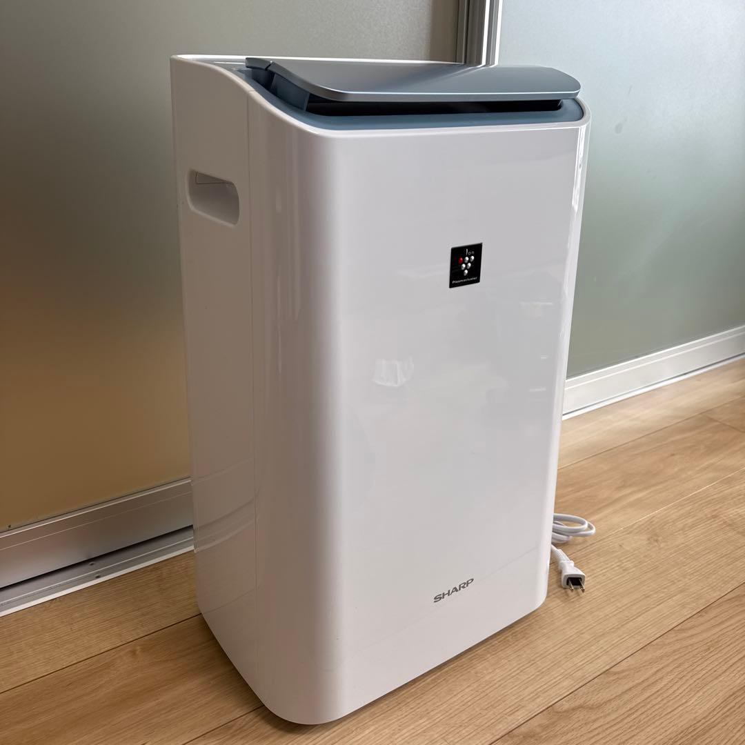 【超美品】シャープ　空気清浄・除湿機CV-EF-120-W