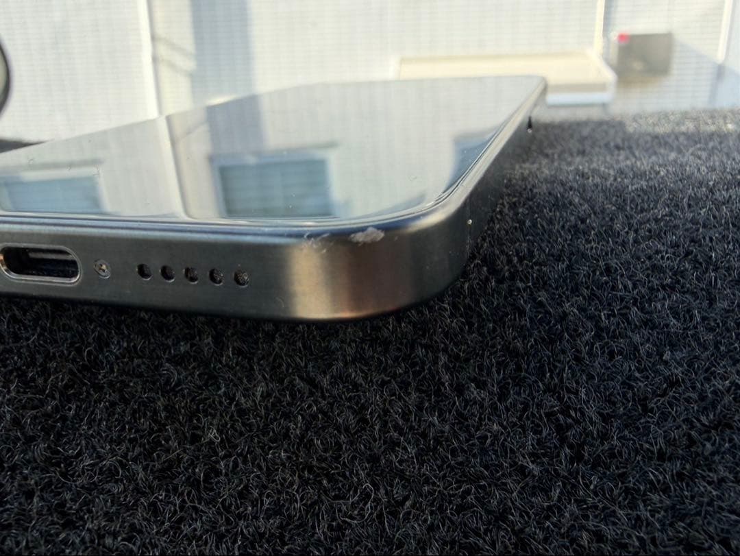 専用　AppleiPhone15Pro 128GB 黒 箱とケーブル有