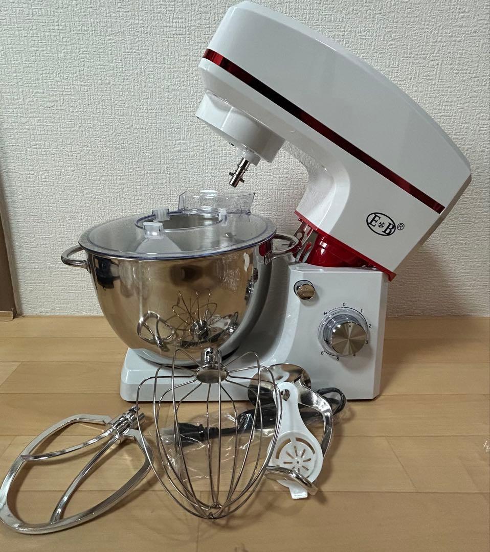 スタンドミキサー 8L大容量 三種類アタッチメント付き 七段階速度調節