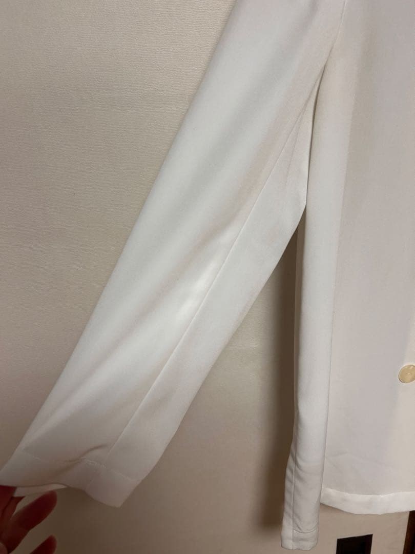 ピエール・バルマン　ダブルプレスト　テーラードジャケット　ホワイト　肩パッド入り