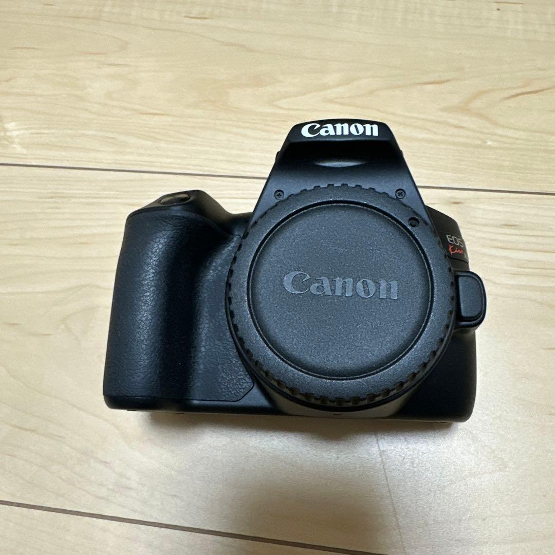 Canon EOS Kiss X10 デジタル一眼レフ　セット