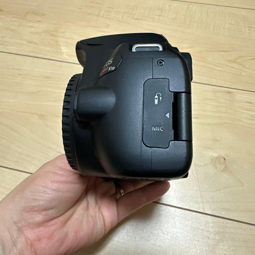Canon EOS Kiss X10 デジタル一眼レフ　セット