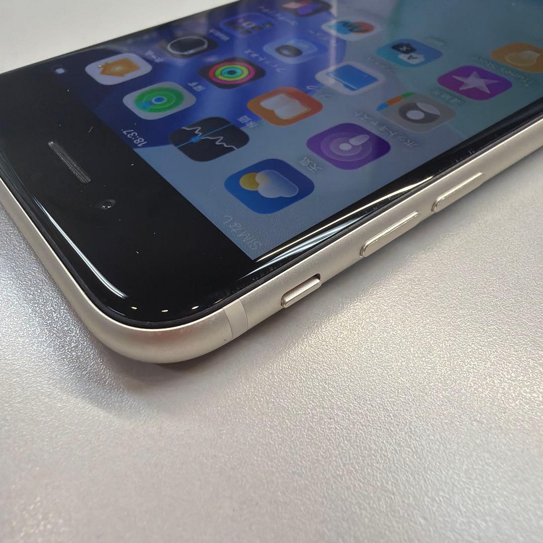 訳あり iPhone SE3 128GB スターライト 90% スピーカーNG