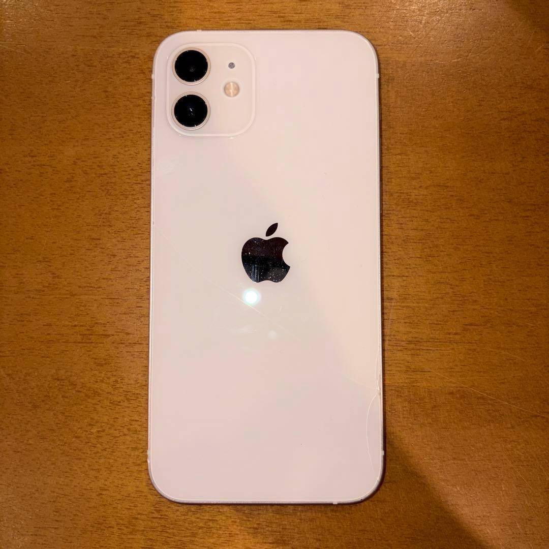【1/9まで】 iPhone 12 64GB ホワイト