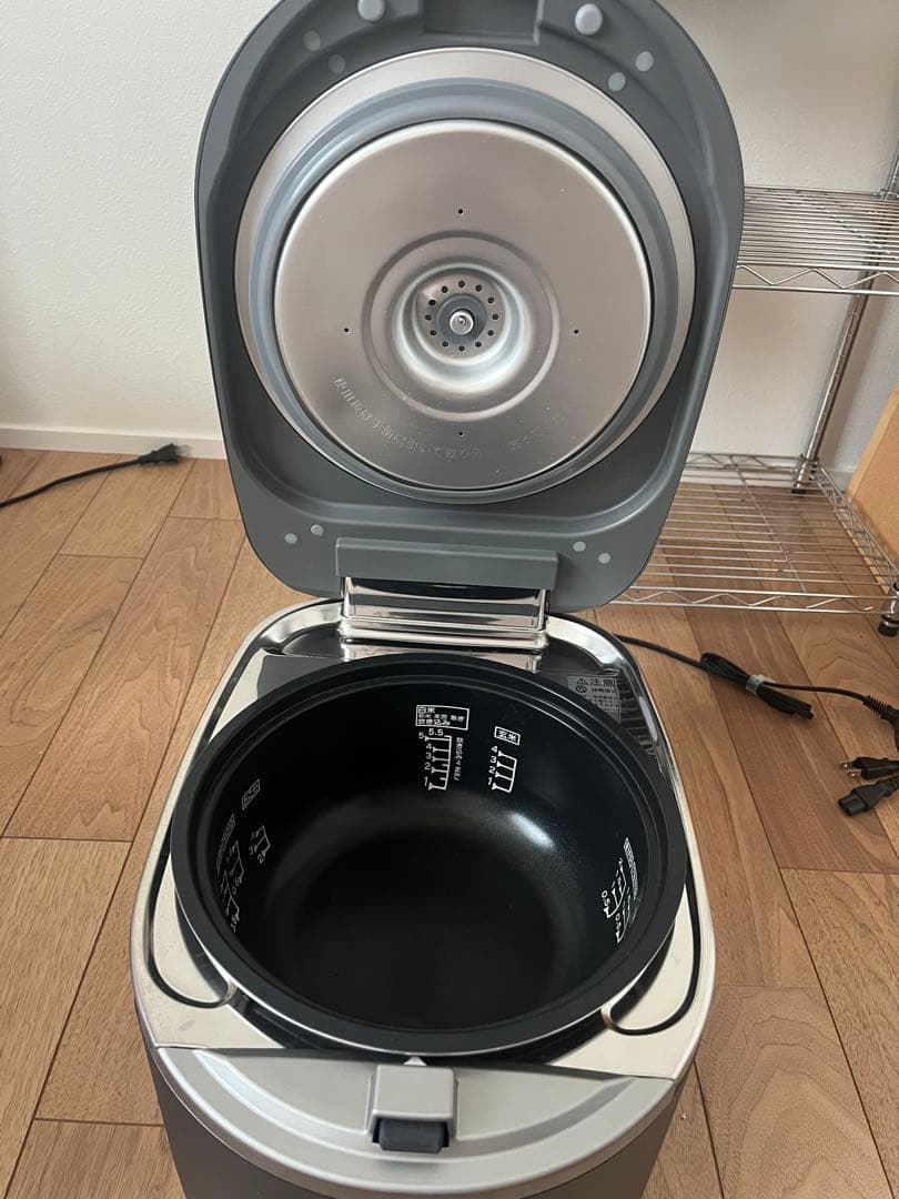 リンナイ　ガス炊飯器　5.5合炊き　都市ガス用