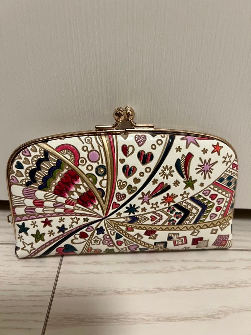 値下げ　新品未使用　文庫屋大関♡ハートや星　カラフル模様のがま口