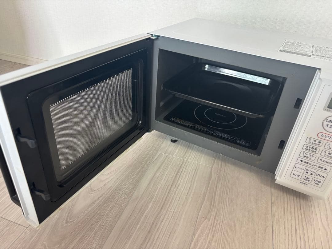 【コーン】【美品】電子レンジ 東芝 ER-W16(W)（2023年製）