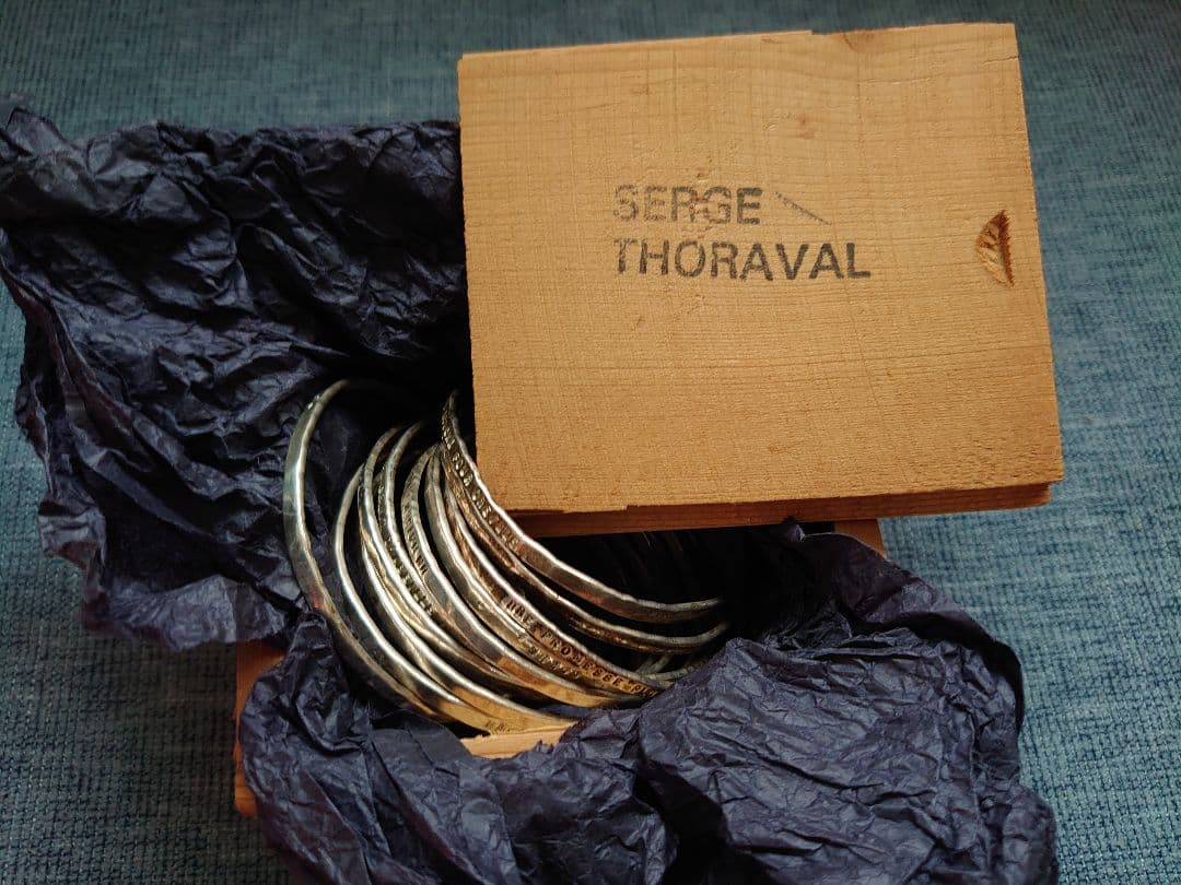 SERGE THORAVAL バングル 10本セット 木箱付き