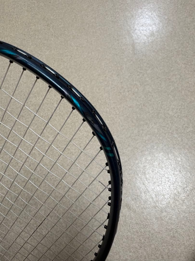 YONEX ナノフレア800プロ　4u5 バドミントンラケット