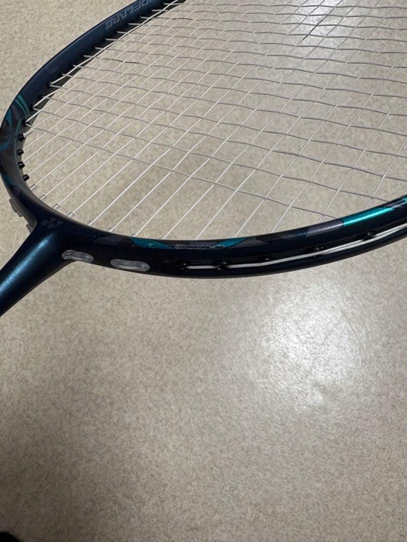 YONEX ナノフレア800プロ　4u5 バドミントンラケット