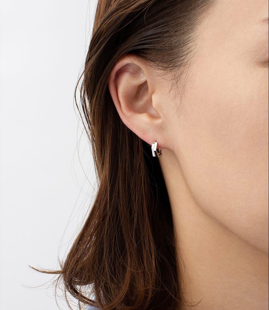 新品＊REPOSSI レポシ アンティフェールK18WG 2連ミニピアス