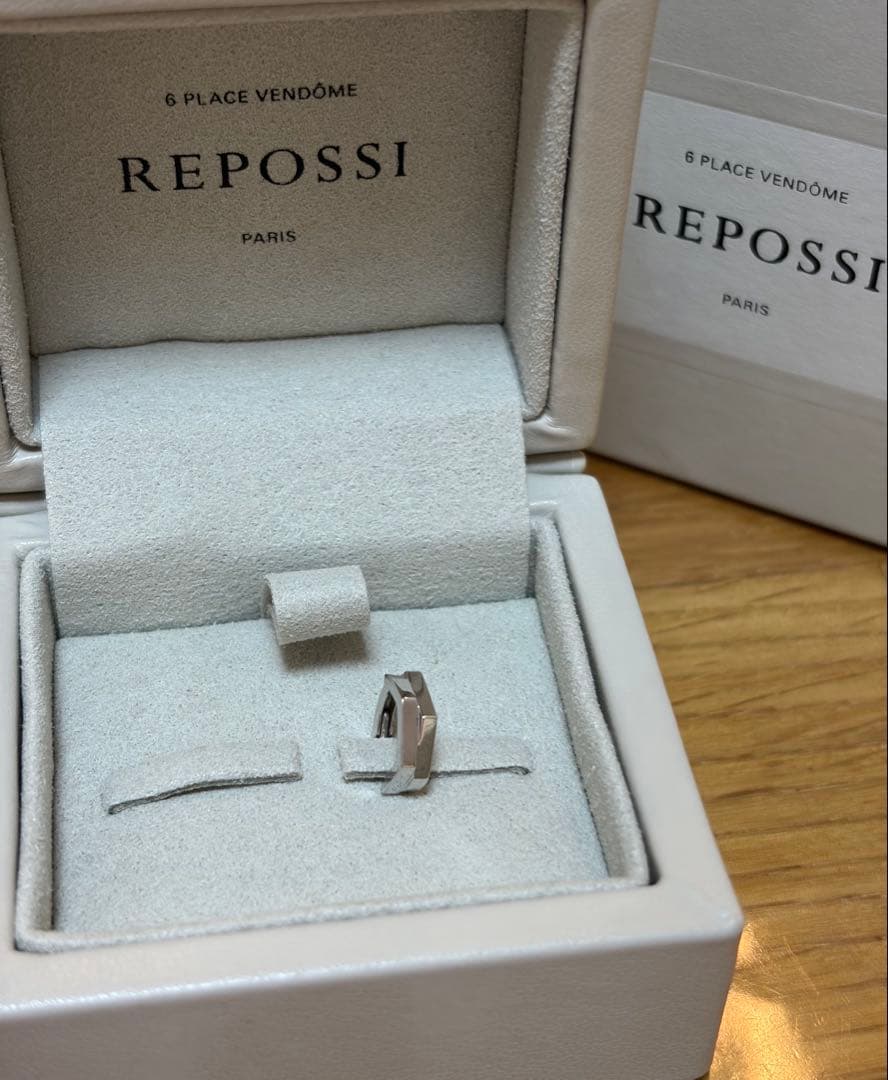 新品＊REPOSSI レポシ アンティフェールK18WG 2連ミニピアス