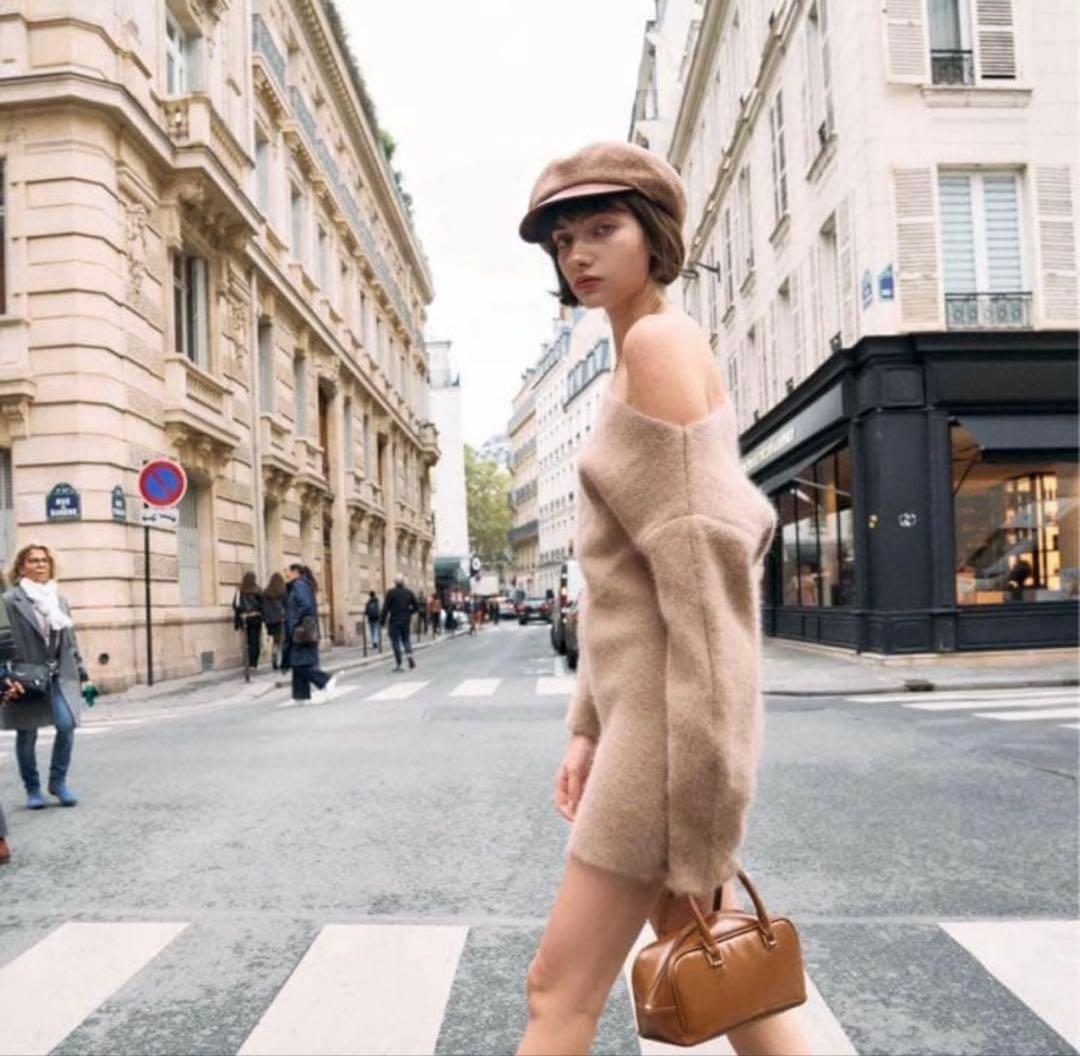 新品未使用　THE TOE ニットワンピース ベージュ