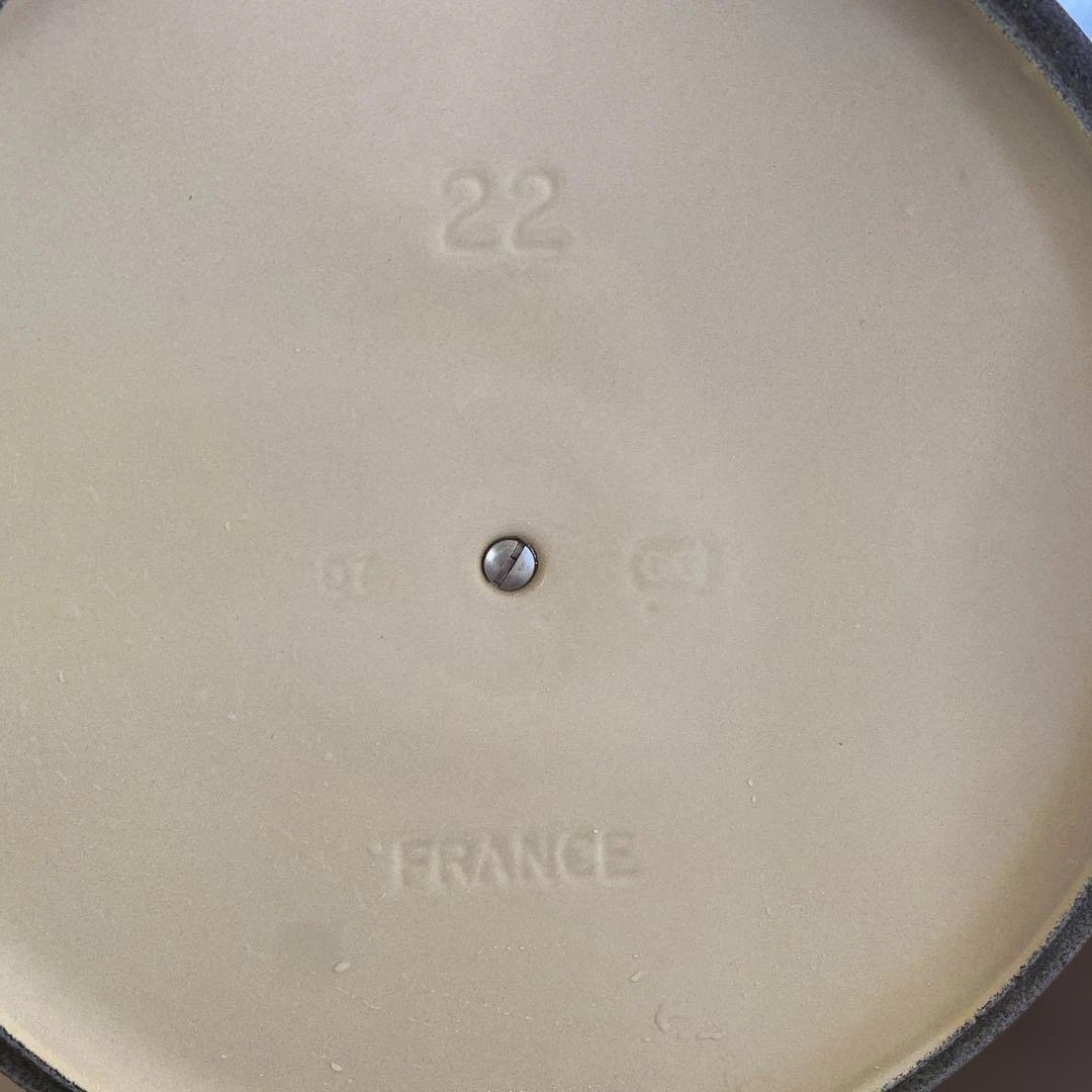 ル・クルーゼLE CREUSET ココットロンド 赤22cmルクルーゼ