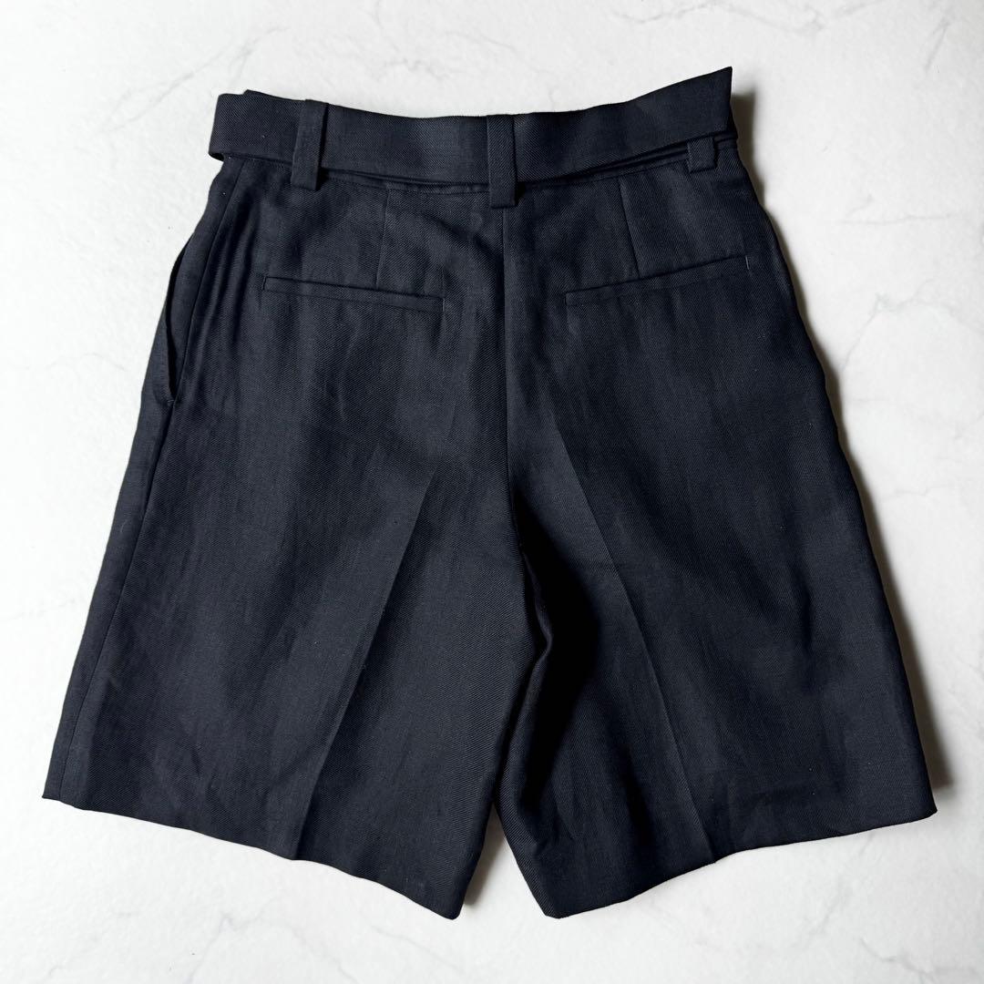 新品タグ付き✨エブール　リネンショートパンツ　イタリア製生地　金ボタン　38