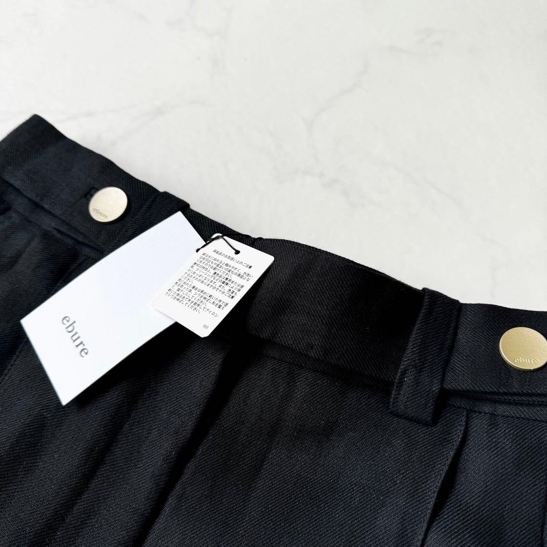 新品タグ付き✨エブール　リネンショートパンツ　イタリア製生地　金ボタン　38