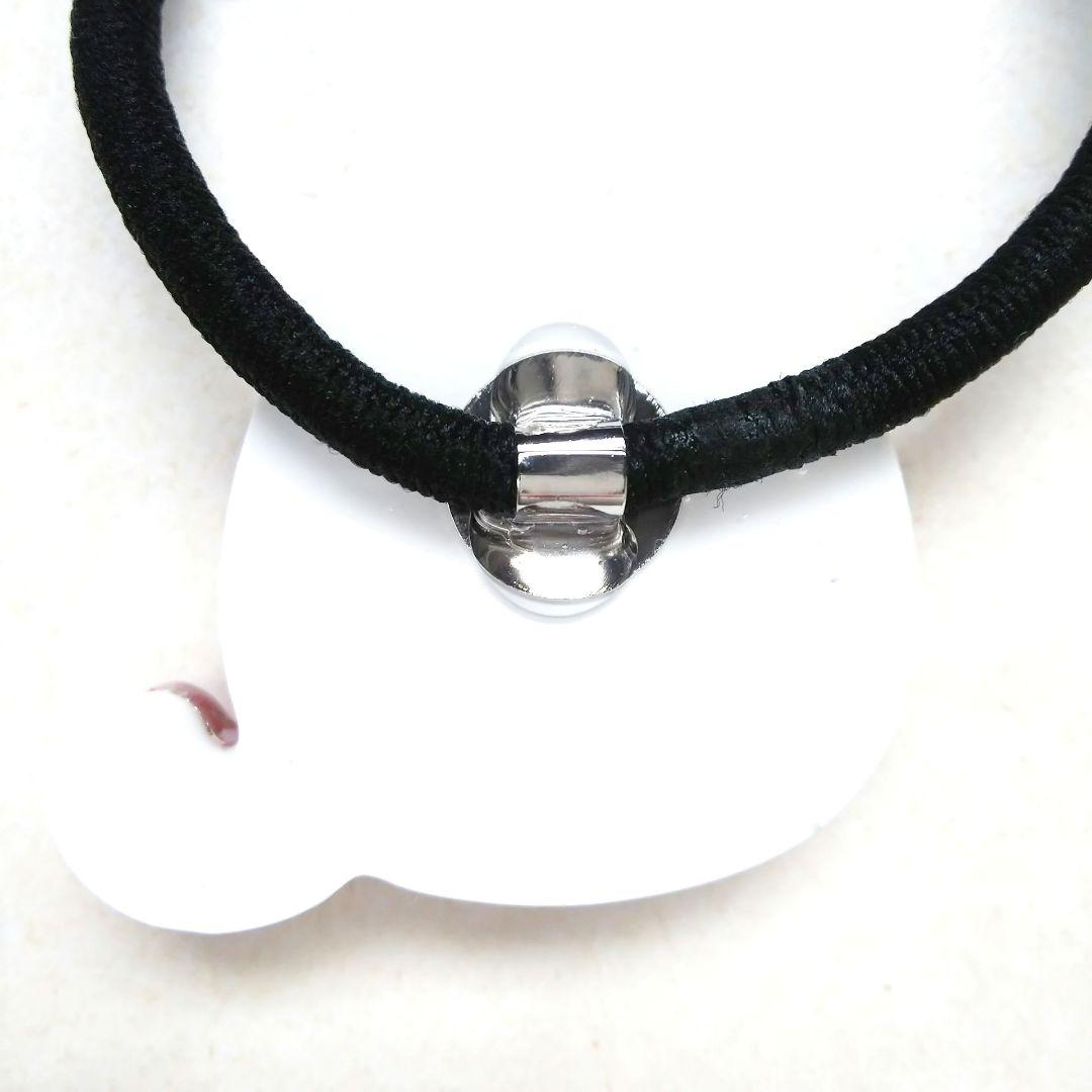 ヘアゴム レジン 大きなポッテリ三毛猫ちゃんとマトリカリア