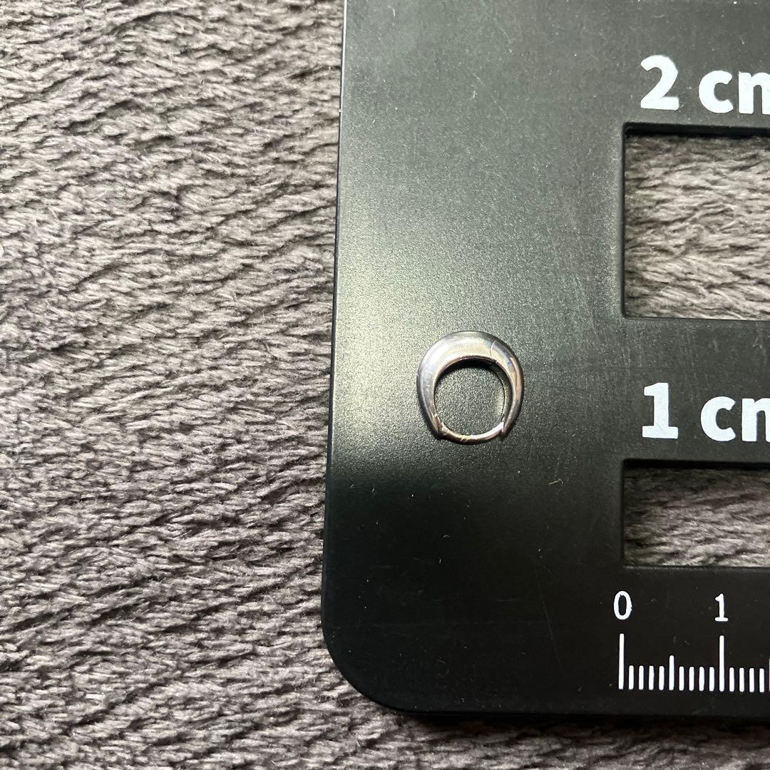 トムウッド　ice huggie アイス　ハギー　ピアス　イヤリング　イヤカフ