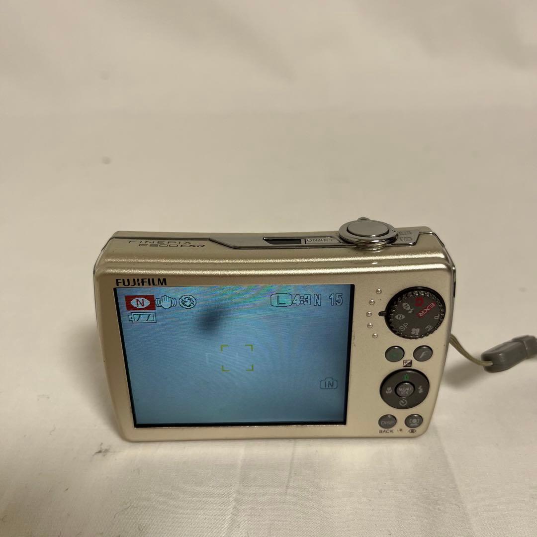 FUJIFILM 富士フイルム FinePix F200EXR デジタルカメラ