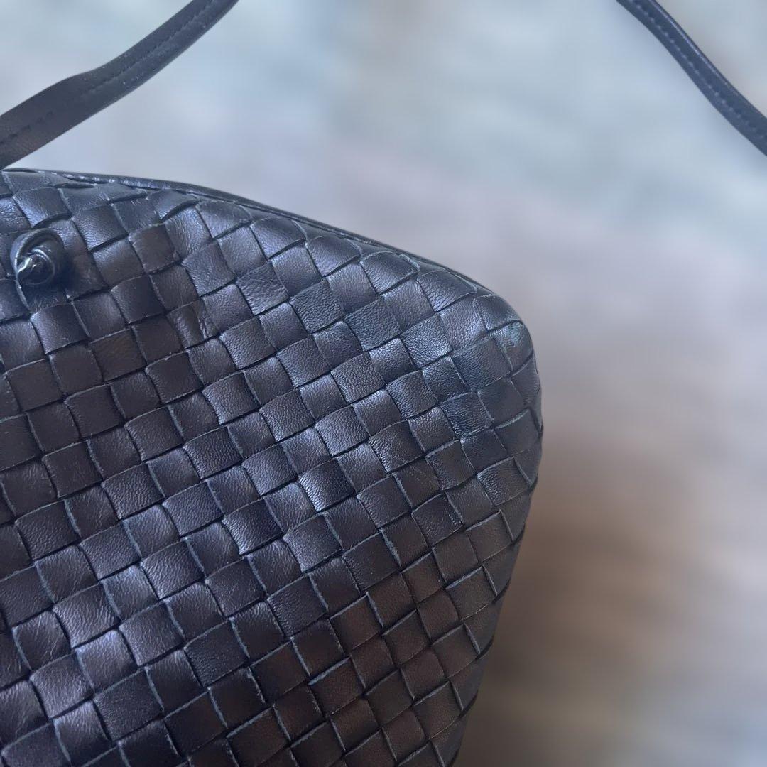 BOTTEGA VENETAイントレチャートショルダーバッグ