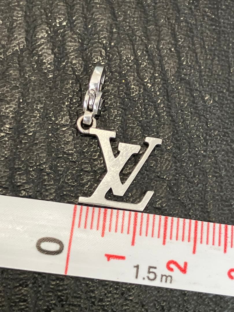 Louis Vuitton ヴィトン チャーム ドゥ モノグラム 750WG