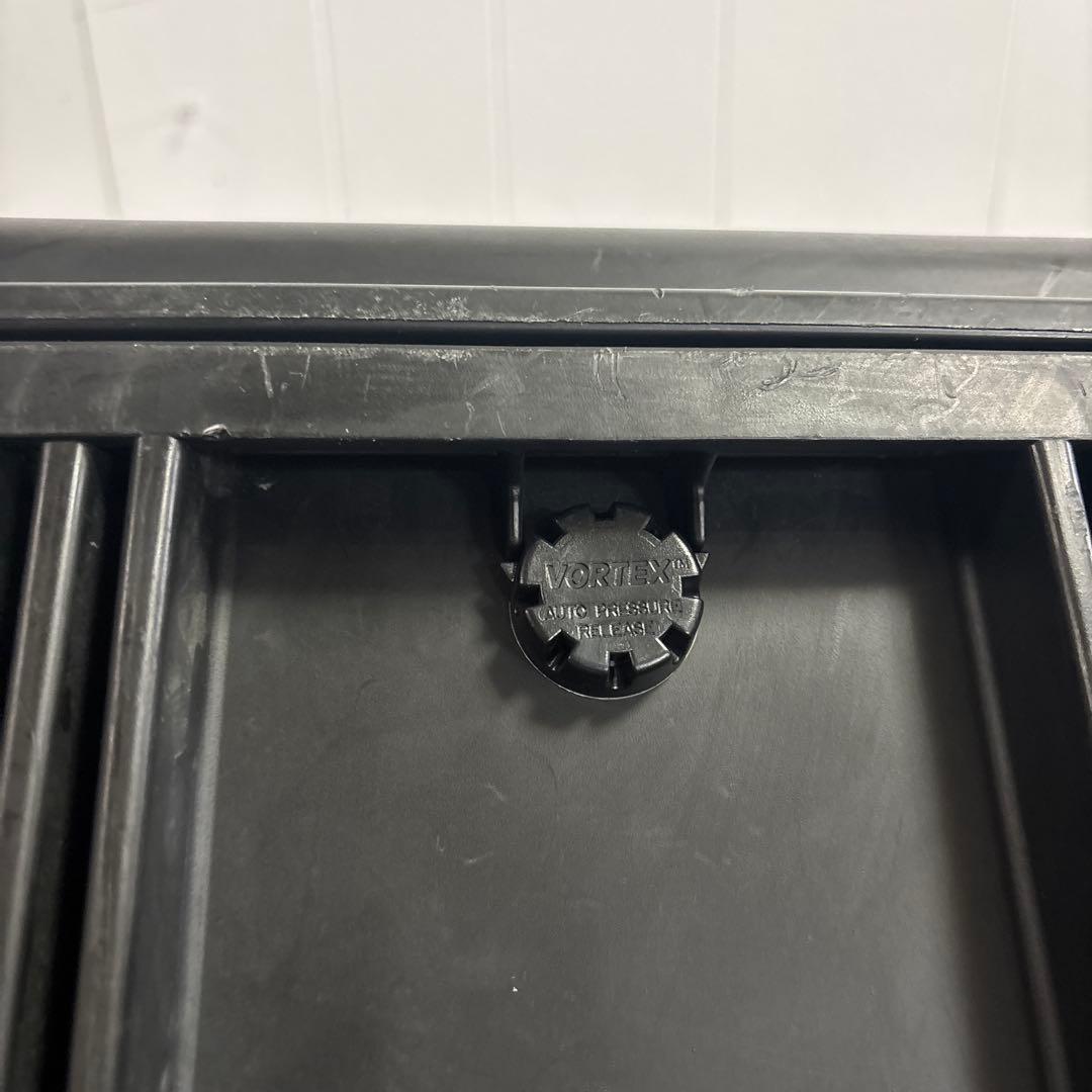 米軍放出品　PELICAN STORM CASE IM2750 ペリカンケース②