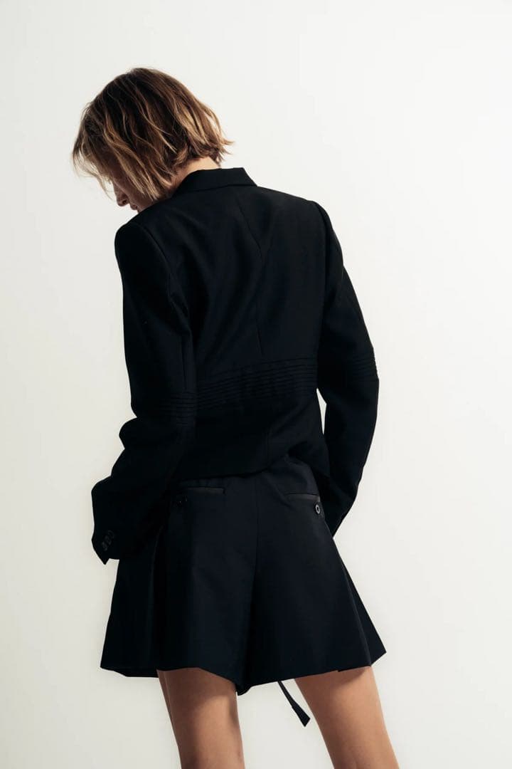 新品 今期 sacai Suiting Shorts 完売 サイズ0