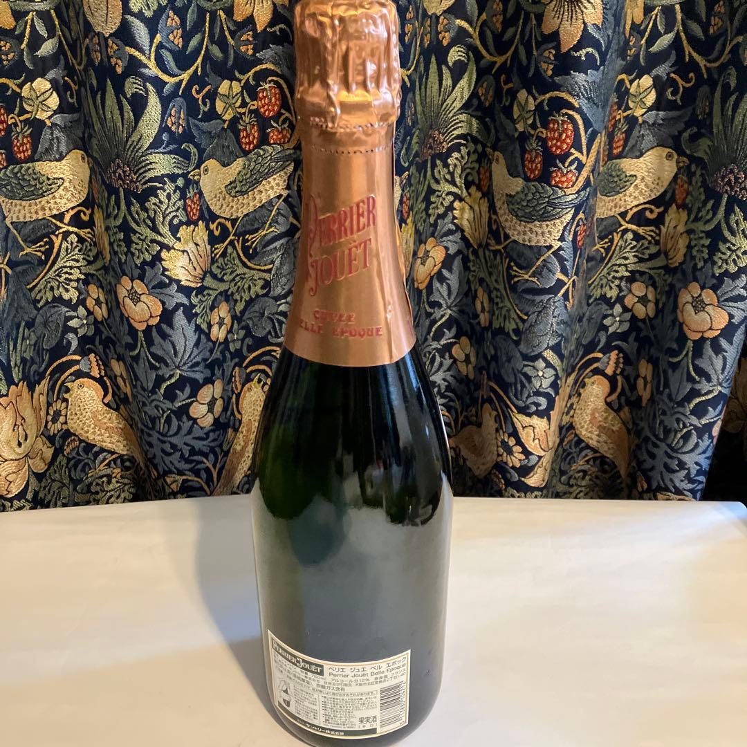 未開栓シャンパン　ペリエ　ジュエ　ベル　エポック1998 年　箱付き