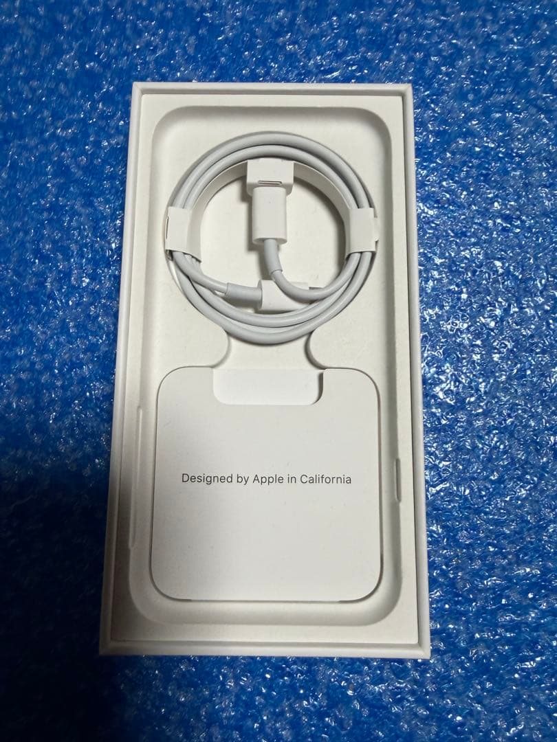 Apple iPhone SE 3 128G スターライト　美品