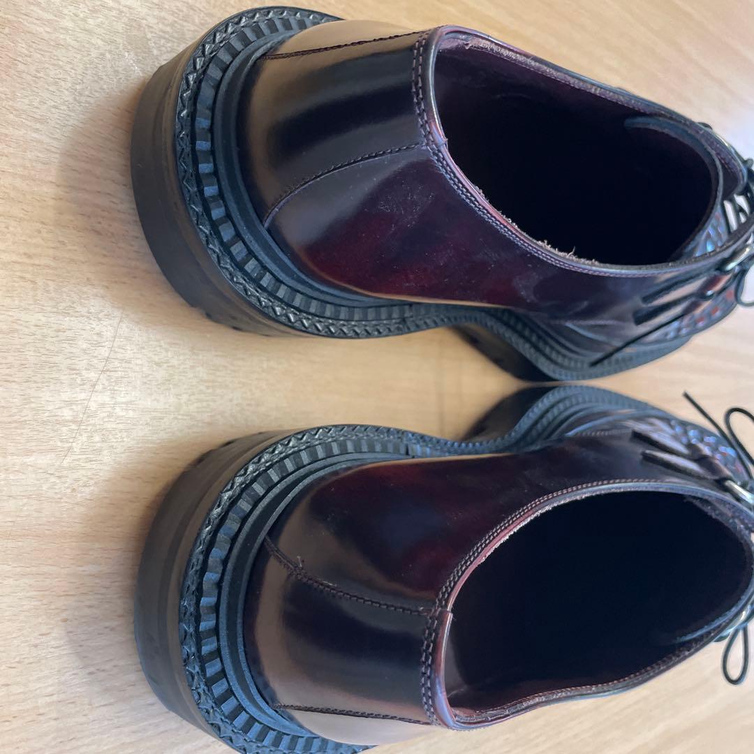 BURBERRY ダークレッド レースアップシューズ