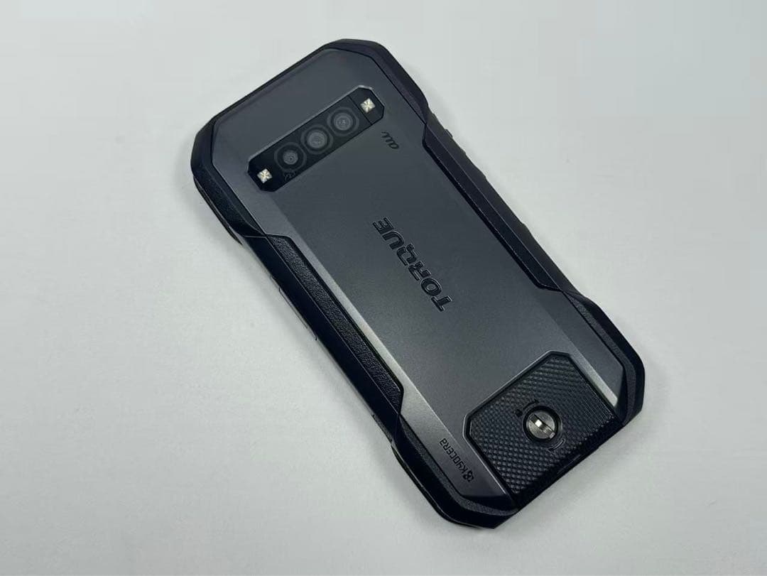 京セラ TORQUE G06 KYG03 au ブラックジャンク