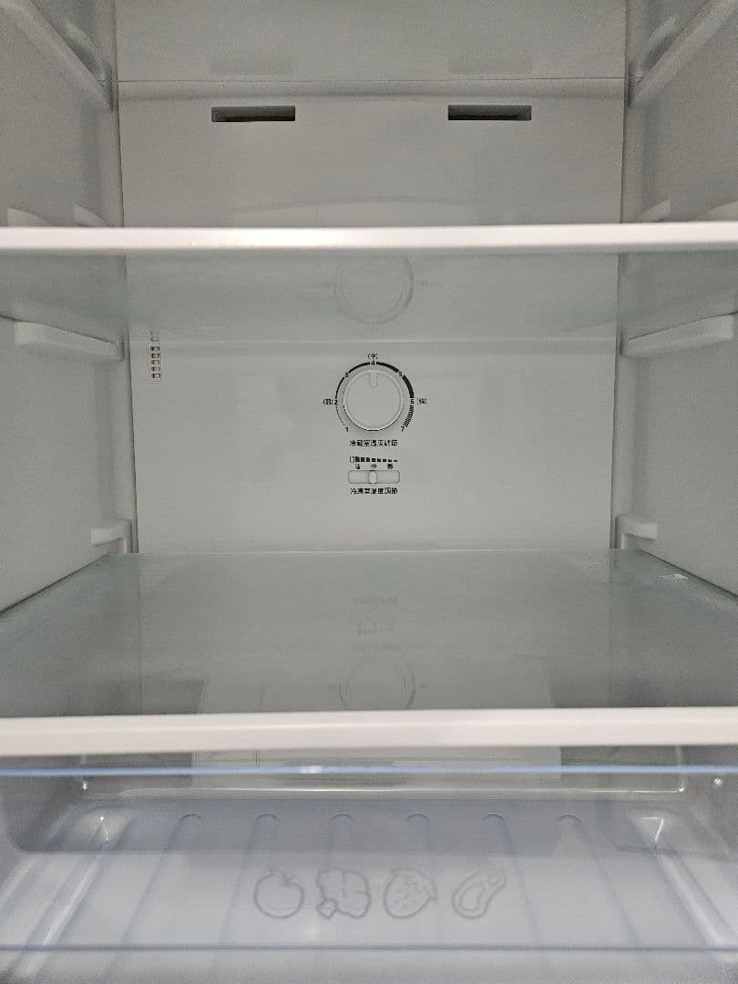 【送料込み・美品】冷蔵庫 HISENSE HR-D16F WHITE