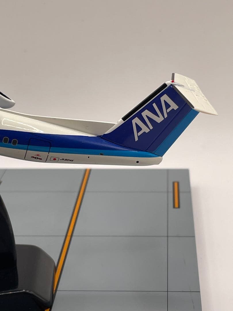 1/200 DHC-8-300 ANA ありがとう、さようなら。Q300
