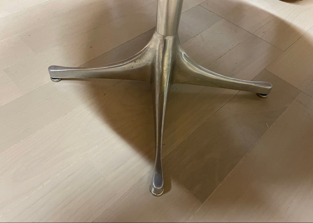 centvall ハーマンミラーコーヒーテーブル