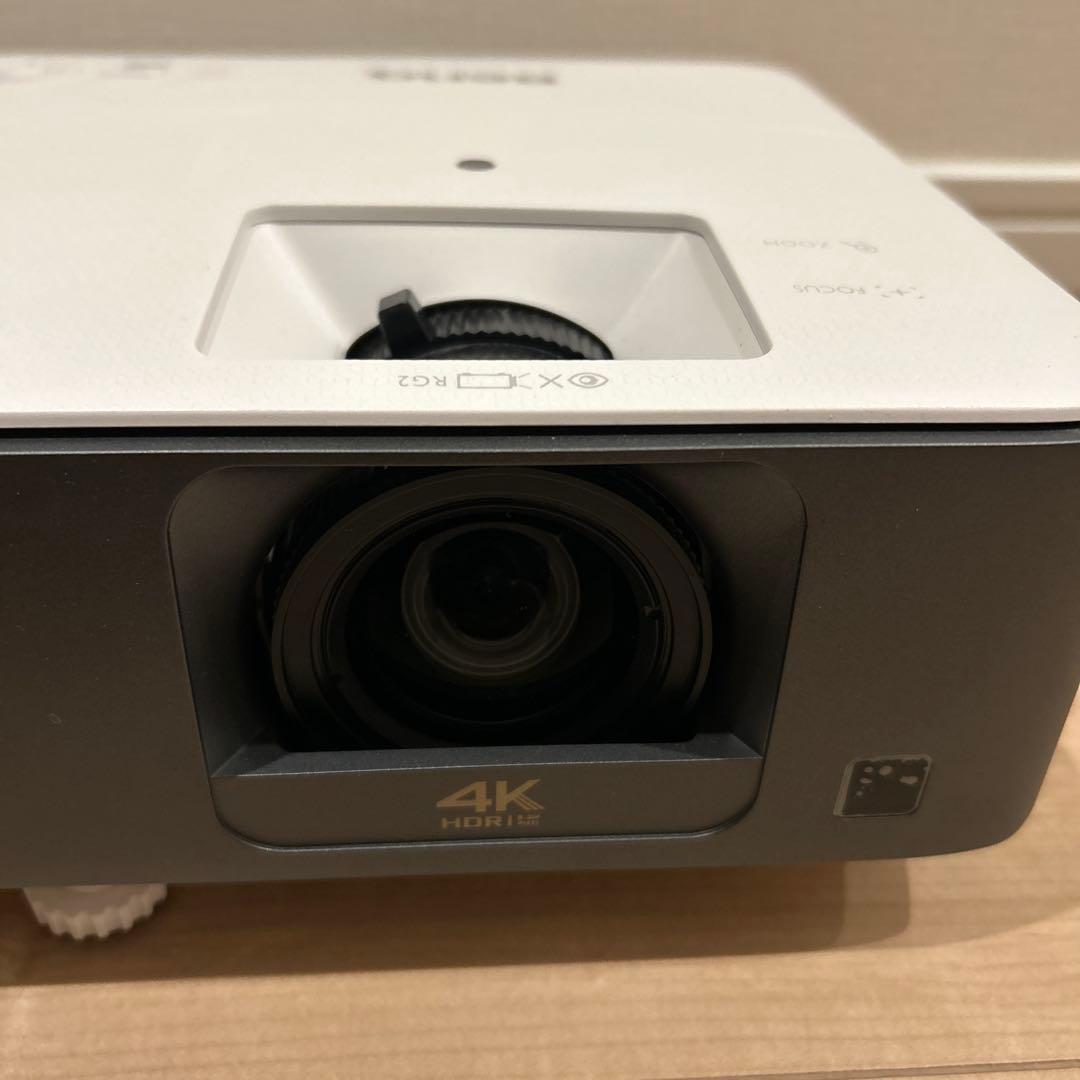 BenQ TK700STi 4K ゲーミングプロジェクター