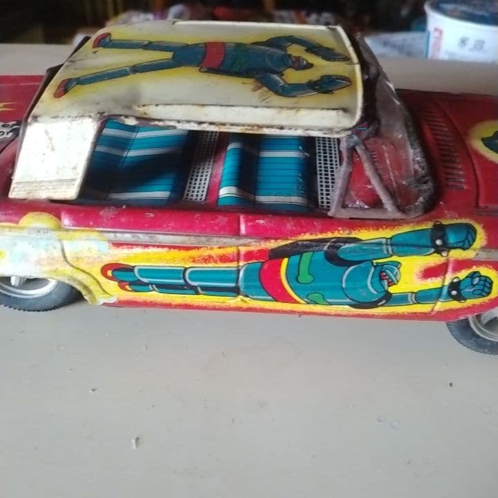 《昭：貴重》鉄人28号 ミニカー 赤