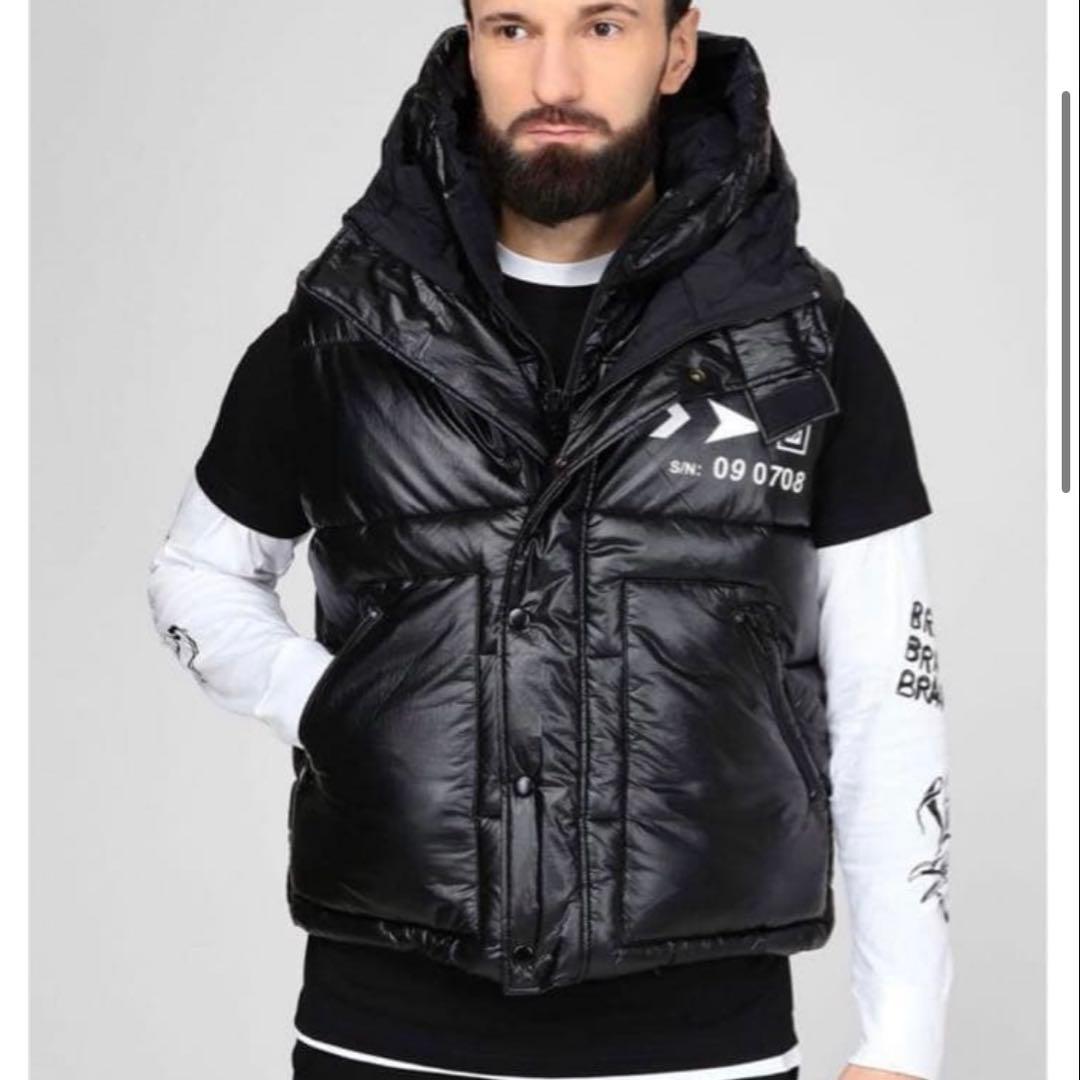 ♦︎新品同様♦︎DIESEL♦︎ディーゼル♦︎肉厚ベスト