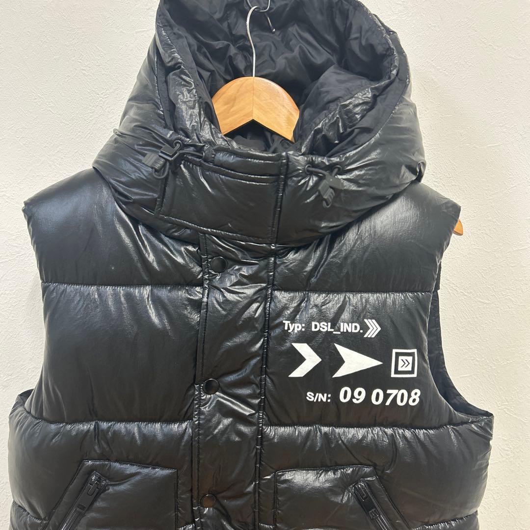 ♦︎新品同様♦︎DIESEL♦︎ディーゼル♦︎肉厚ベスト