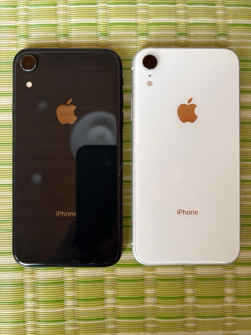 Apple iPhone XR 64GB ブラック ホワイト本体セット