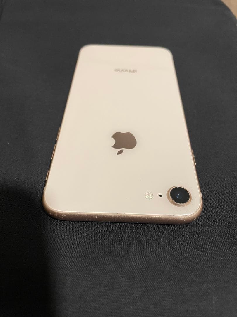 iPhone 8 64GB SIMフリー