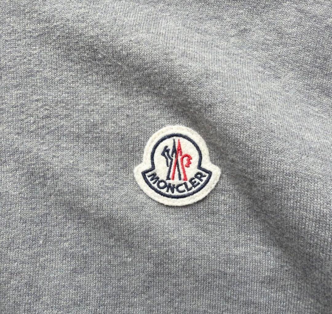 モンクレール　トレーナー　スウェット