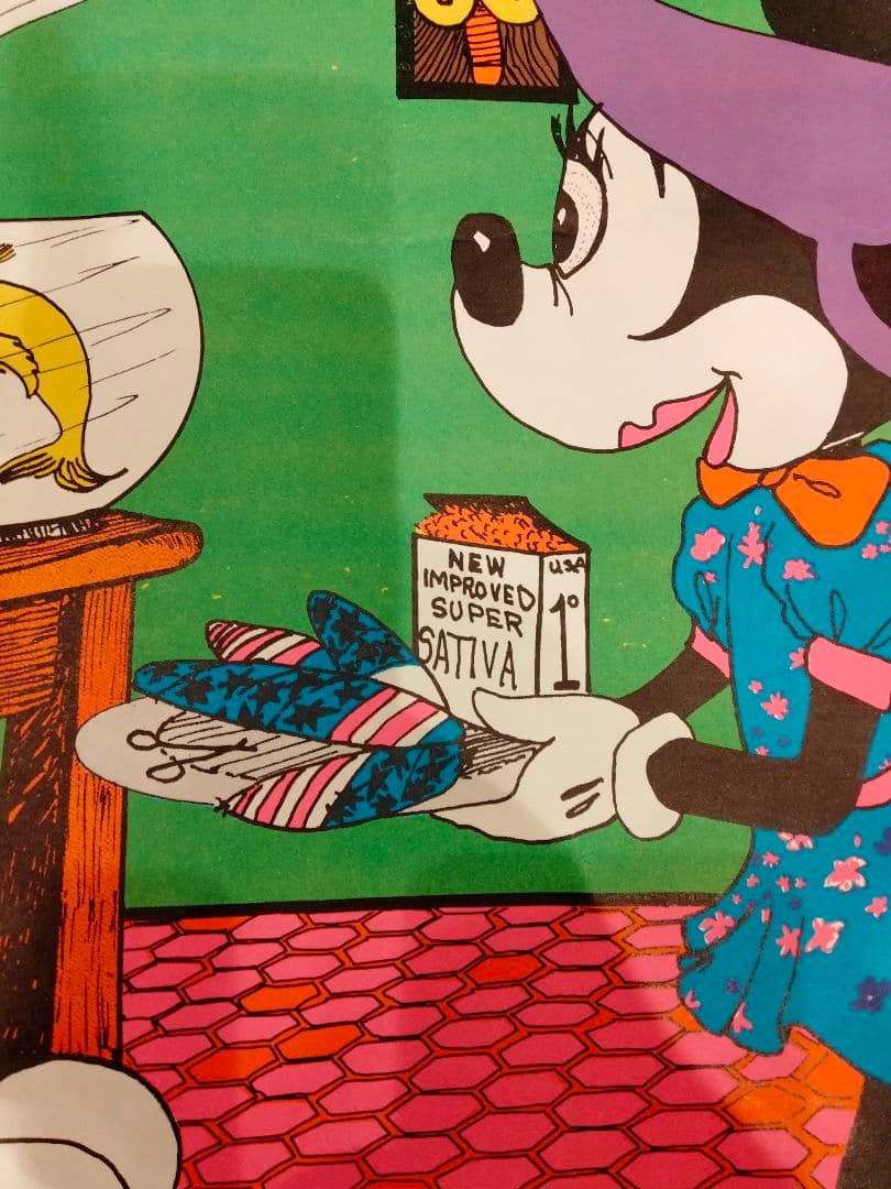 大判　ディズニー　ポスター ブラックライト メモリアルオージー ビンテージ 麻パ