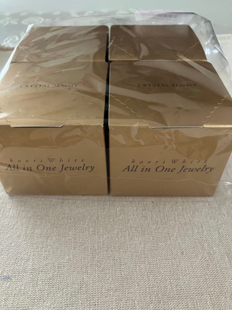 最新版　4箱セット チェンジ　カオリホワイト　オールインワンジュエリー50g×4