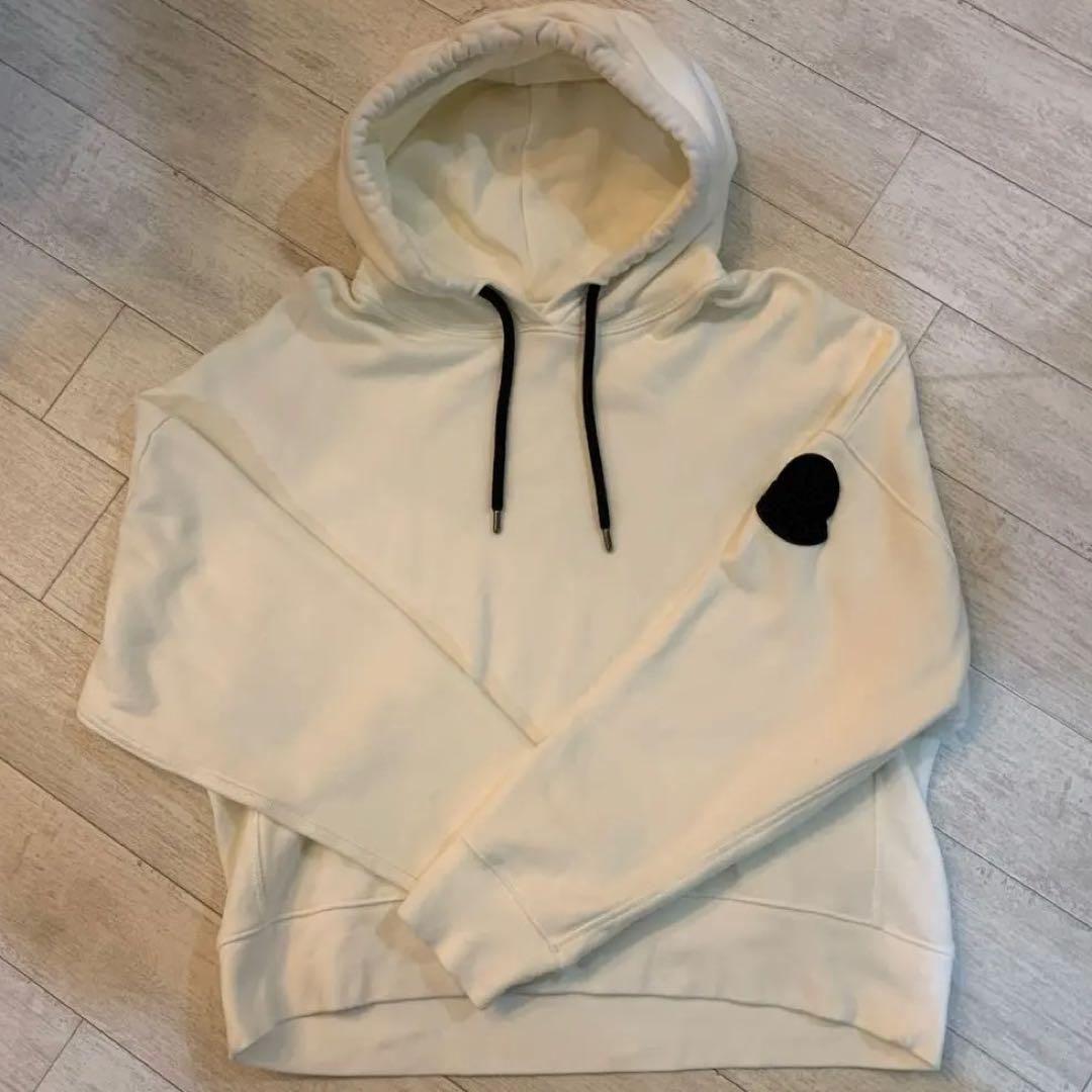 MONCLER レディースパーカー　サイズM