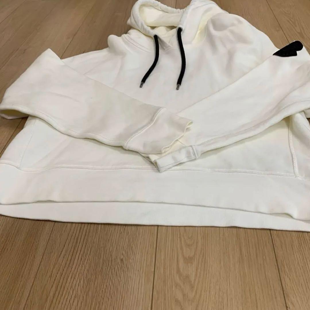 MONCLER レディースパーカー　サイズM