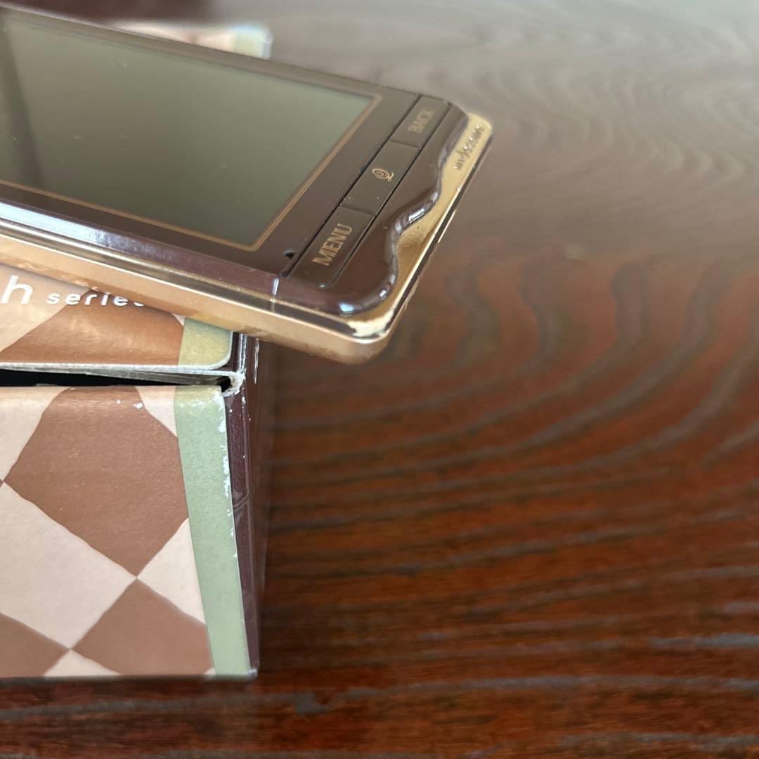 【値下げしました！】Q-pot. Phone SH-04D チョコレートデザイン